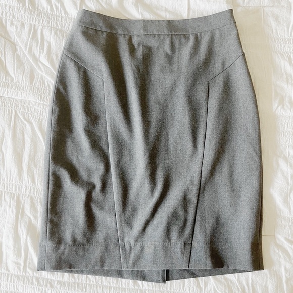THE LIMITED Gray Pencil Skirt Size 4 - Picture 1 of 6